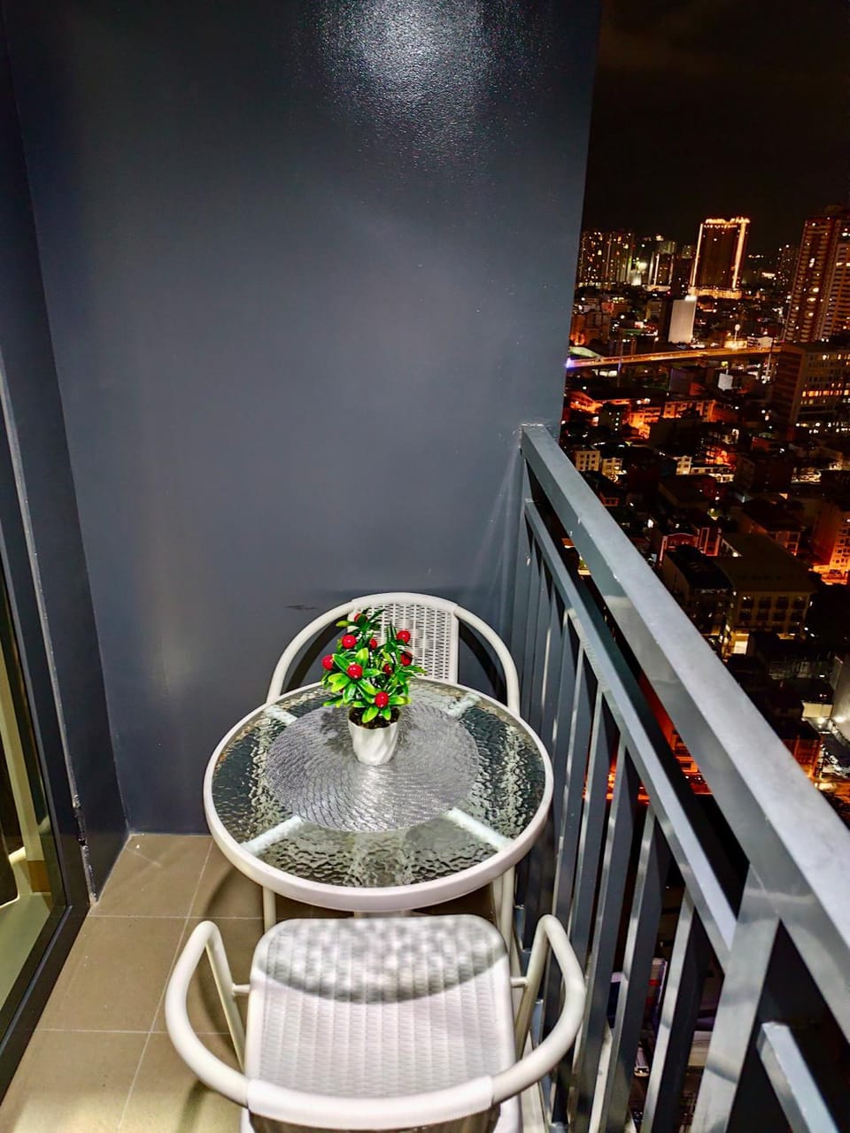 Night, View (from property/room), Balcony/Terrace, City view