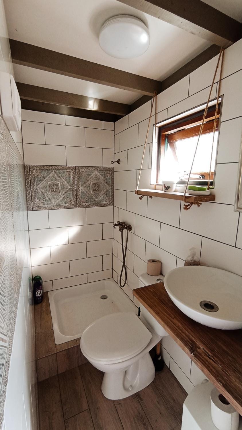 Shower, Toilet, Bathroom
