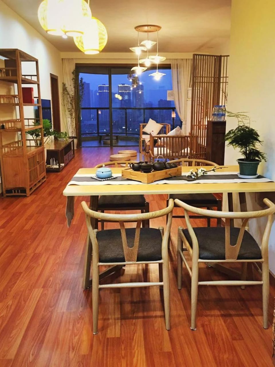 Living room, Seating area, Dining area