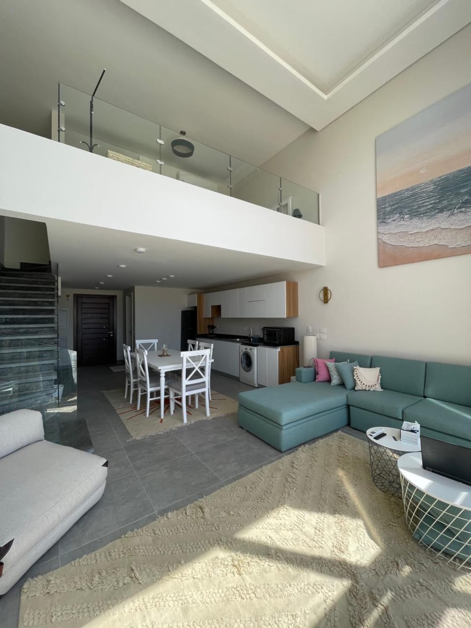 Property building, Kitchen or kitchenette, Living room, Dining area