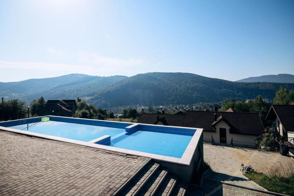 Mountain view, Swimming pool, sunbed
