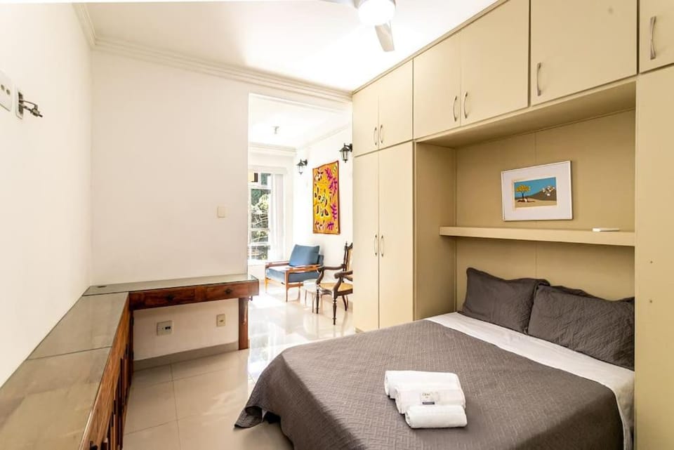 Leme Aprazível: 3 quartos amplo e confortável! Apartment in Rio de Janeiro