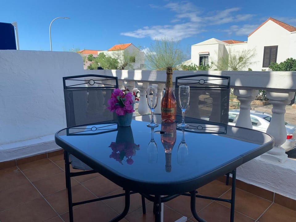 View (from property/room), Balcony/Terrace