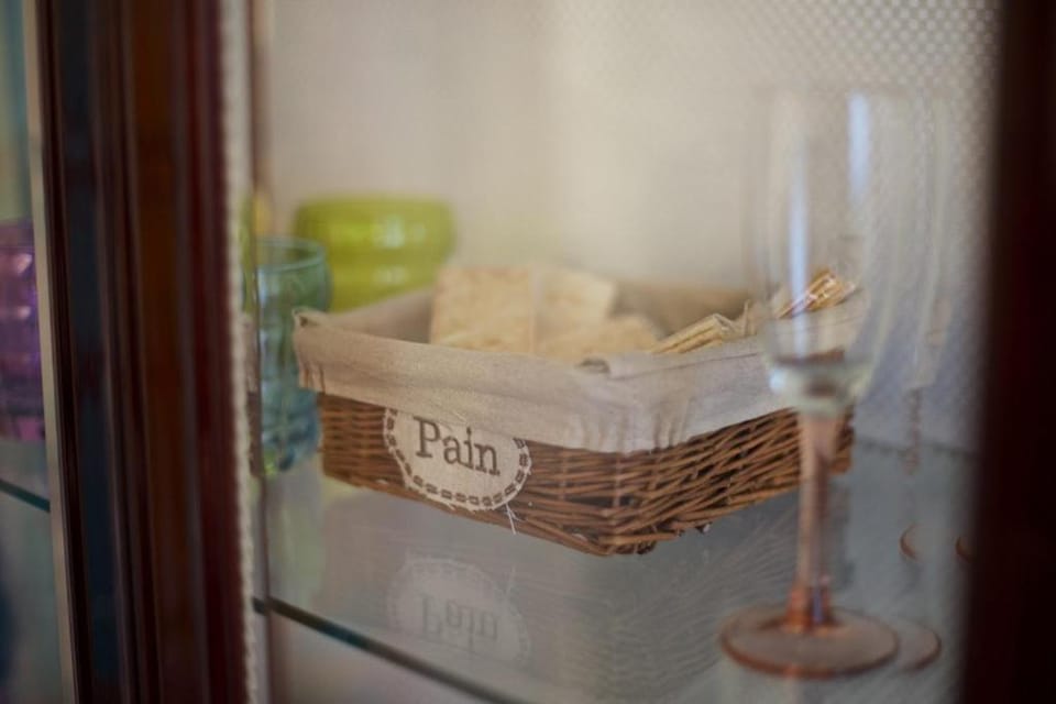 Food and drinks