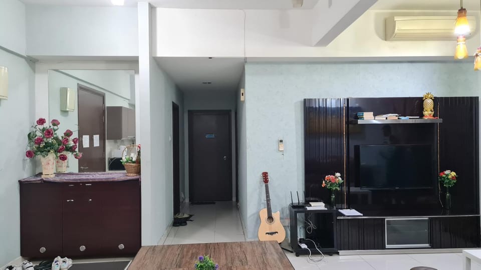 Communal lounge/ TV room, TV and multimedia