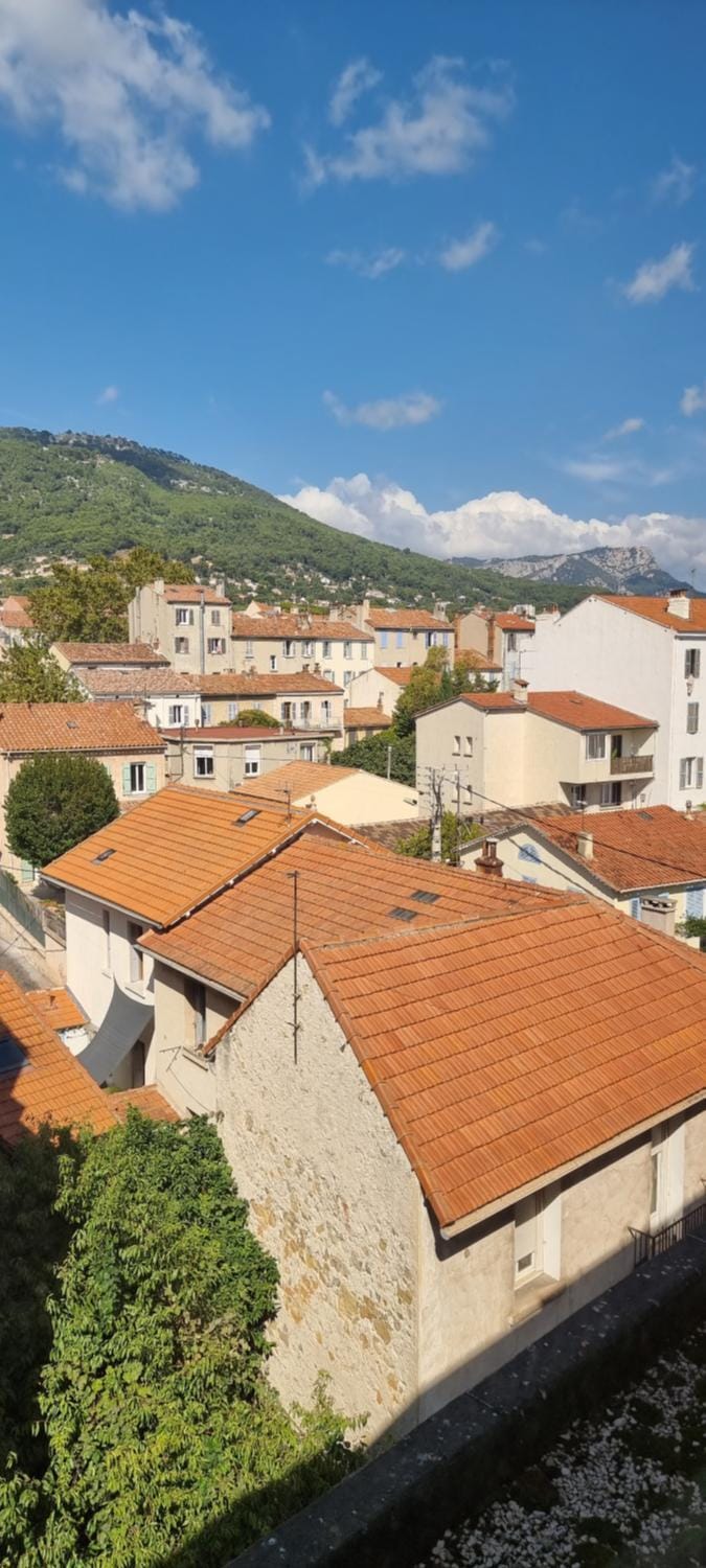 City view, Mountain view