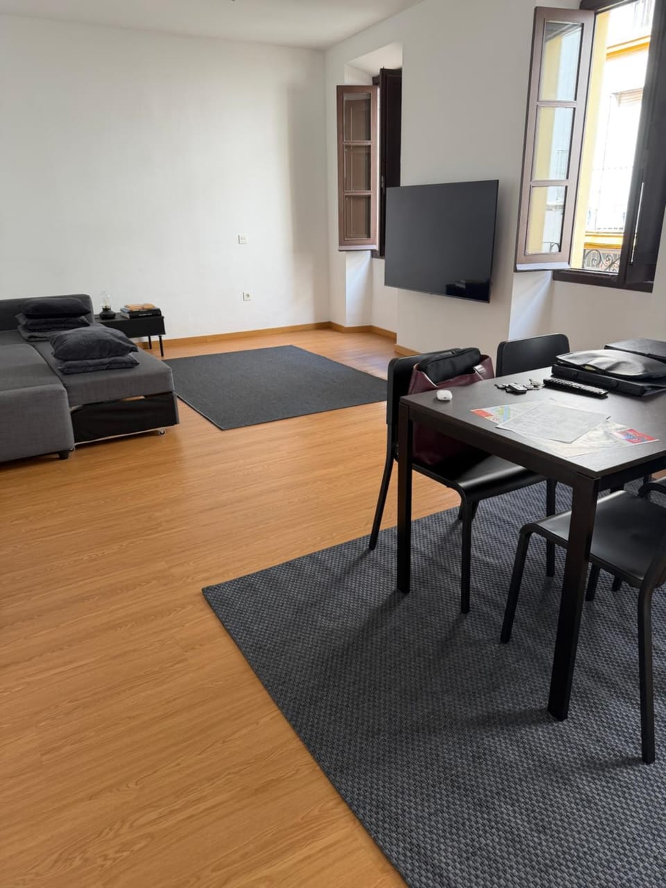 Communal lounge/ TV room, TV and multimedia, View (from property/room), Living room, Lounge or bar, Seating area, Dining area, Evening entertainment, Meals, Lunch, Family