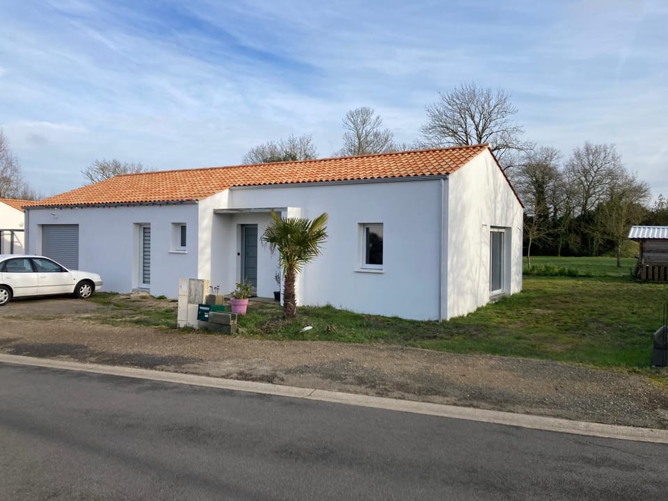 Property building, Location, Parking
