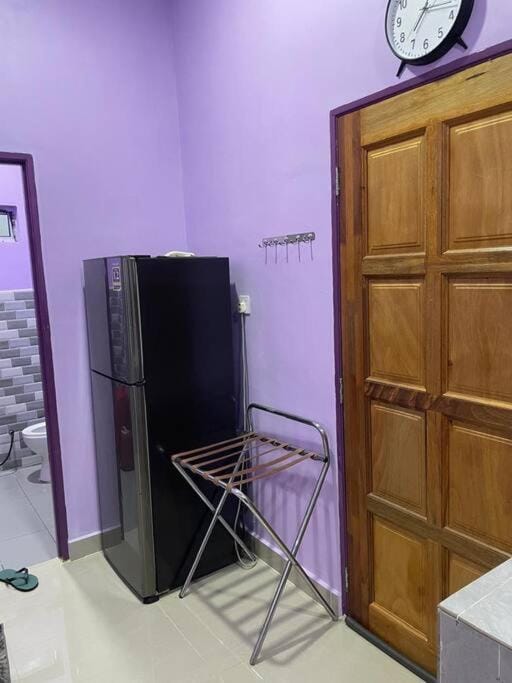 Sekinchan Homestay Teratak AZ - muslm only House in Selangor, Malaysia