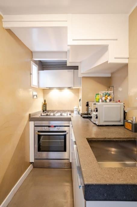 Maison Campo De Fiori Apartment in Rome