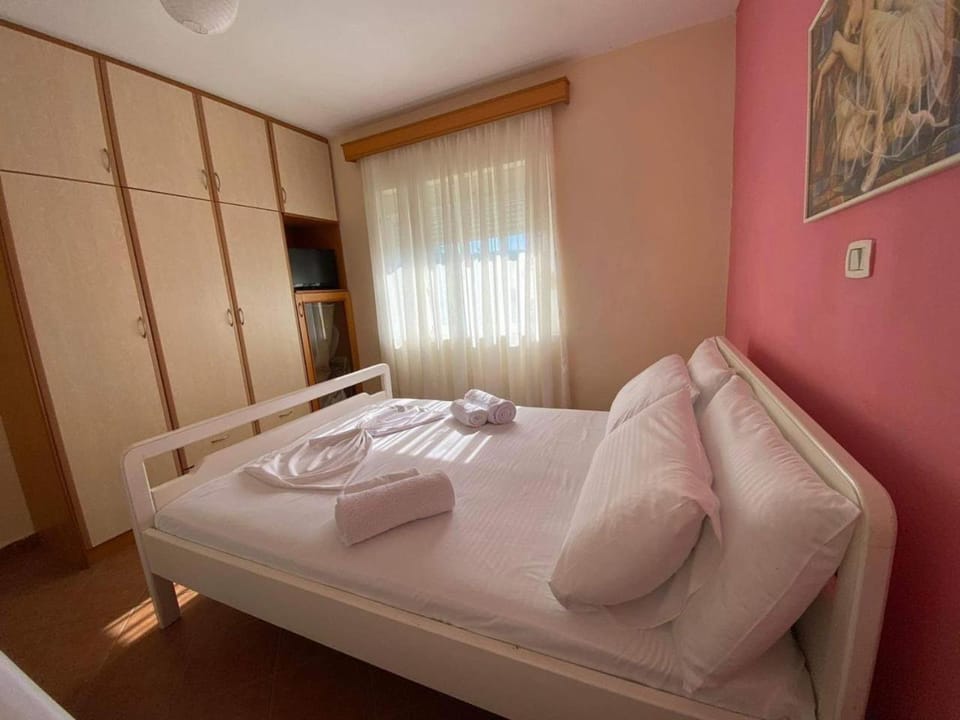 Sea Side Apartment Apartment in Sarandë