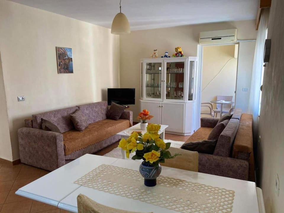 Sea Side Apartment Apartment in Sarandë