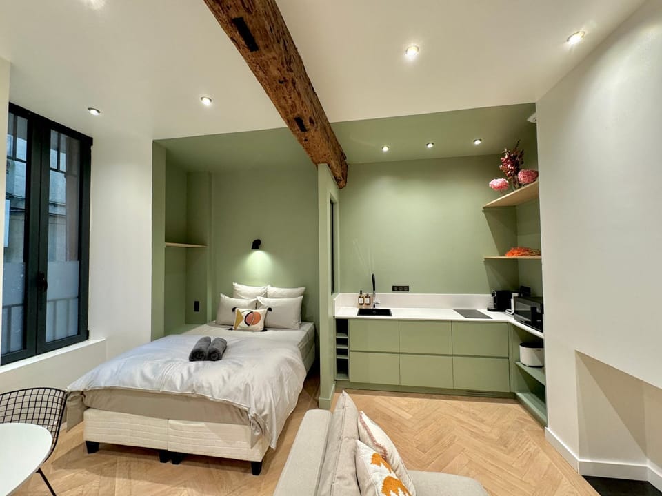 Sur les traces de Cyrano - Le Studio Apartment in Bergerac