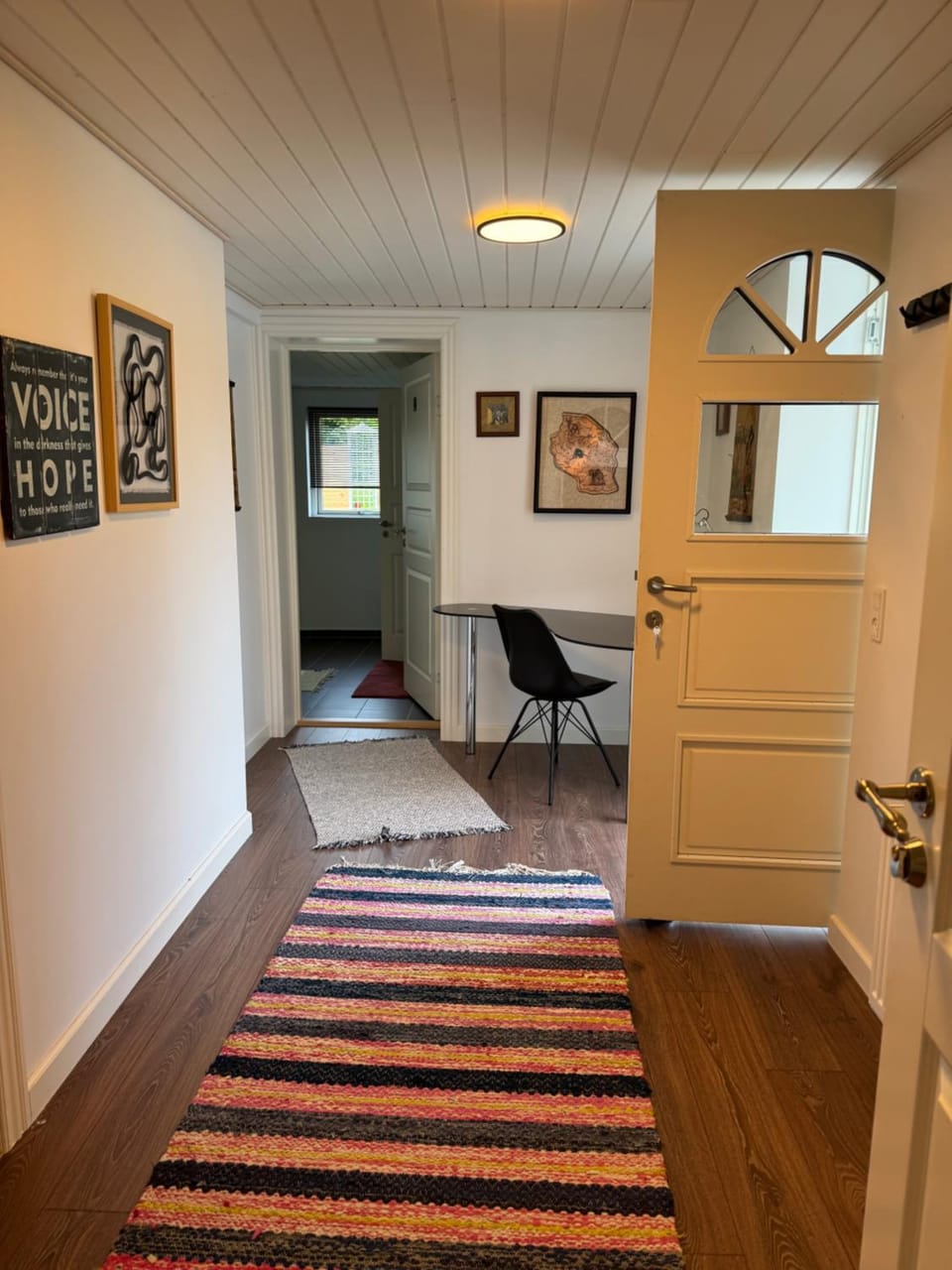 Serengeti & Stayover Love hotel in Zealand