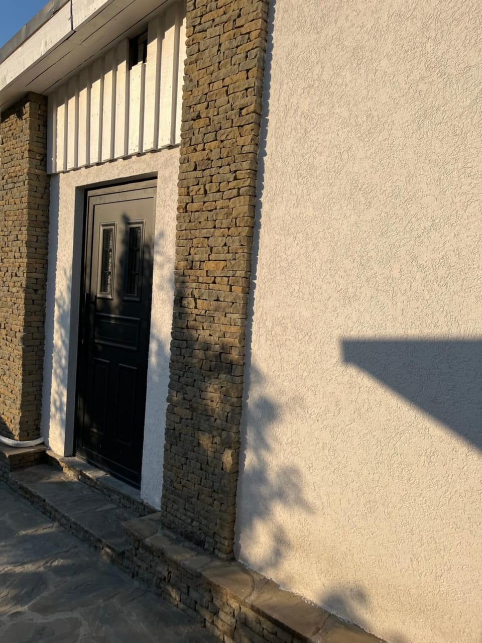 Property building, Day