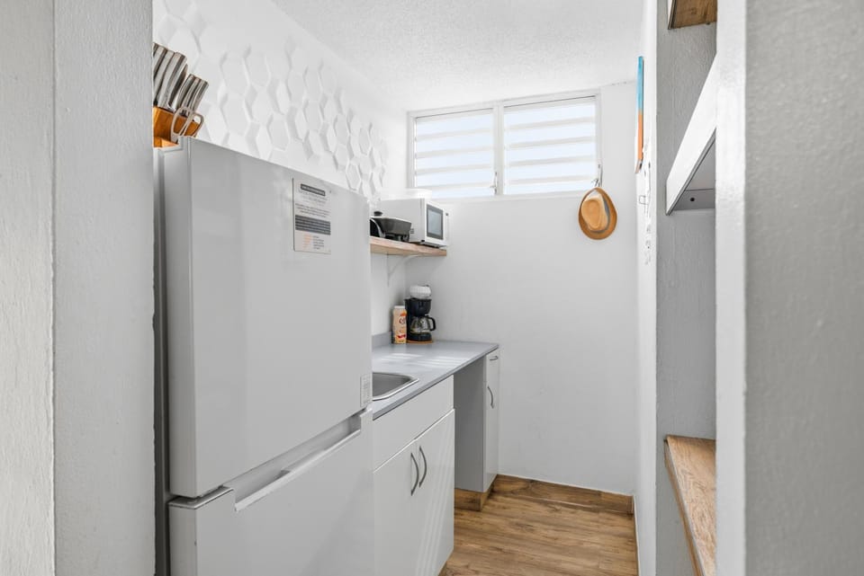 Relaxing Studio Near El Yunque With Pool View Apartment in Fajardo