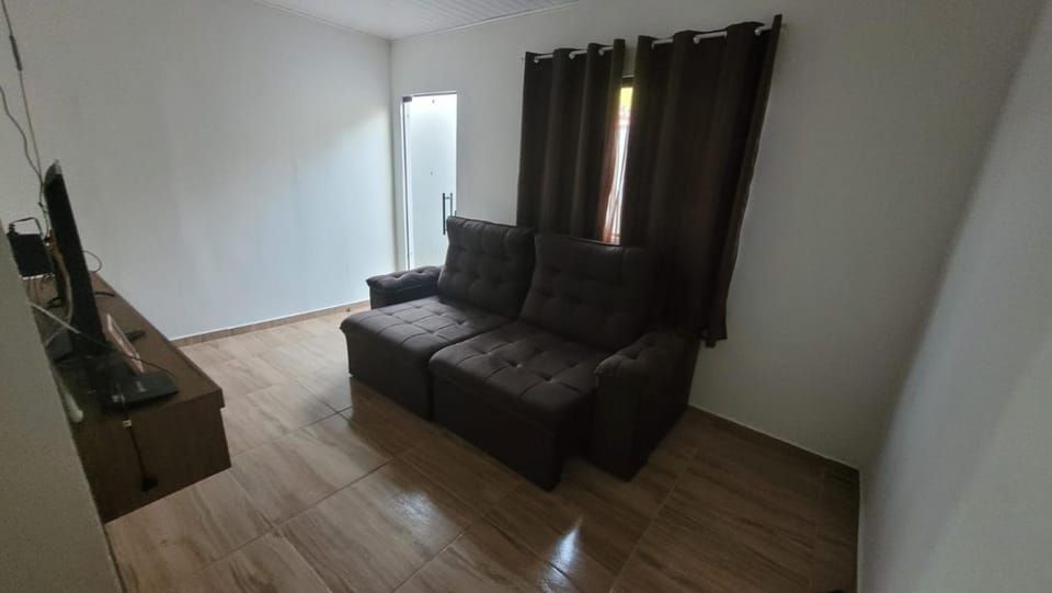 ótima casa com piscina,redes e perto do centro House in Brotas