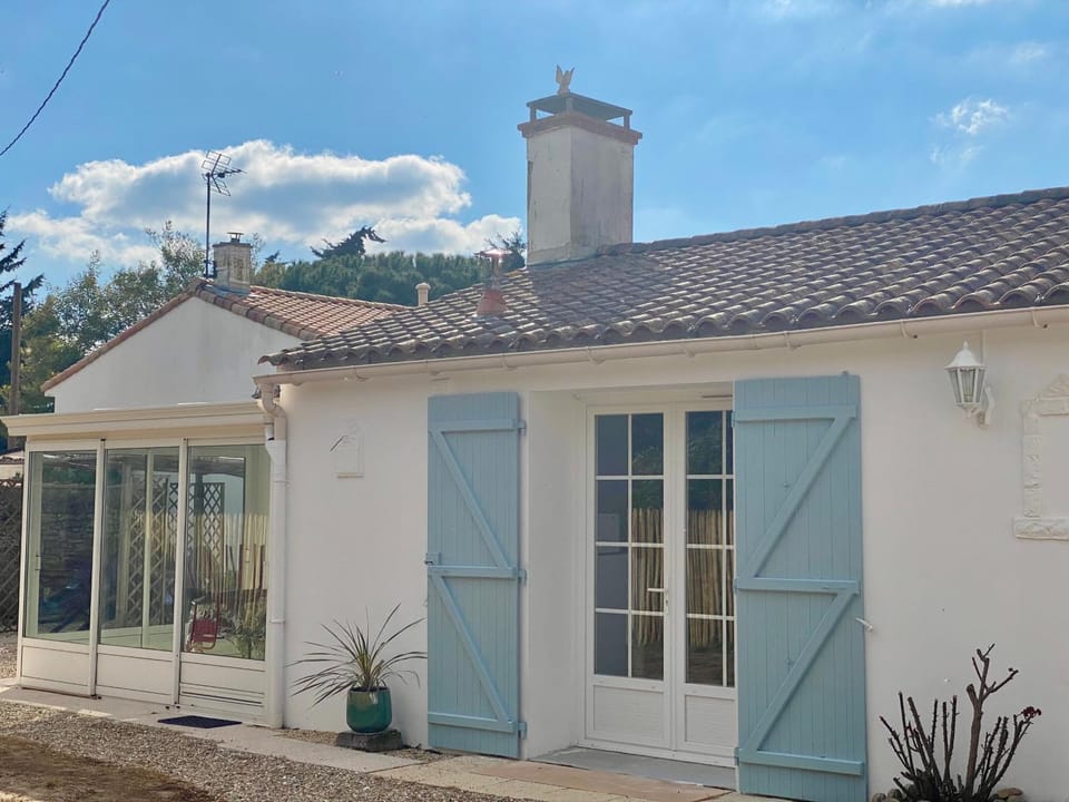 Côte&Marais House in Talmont-Saint-Hilaire