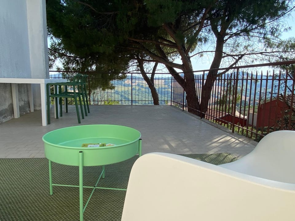 Natural landscape, View (from property/room), Balcony/Terrace, Mountain view