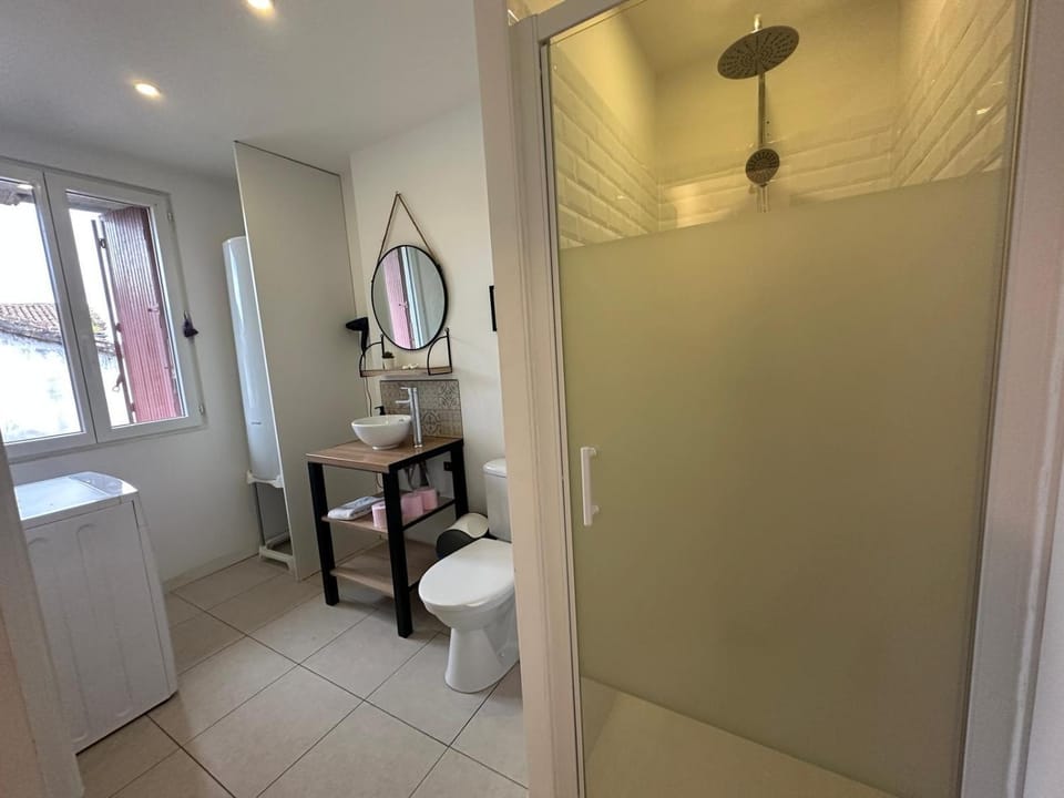 Toilet, Bathroom