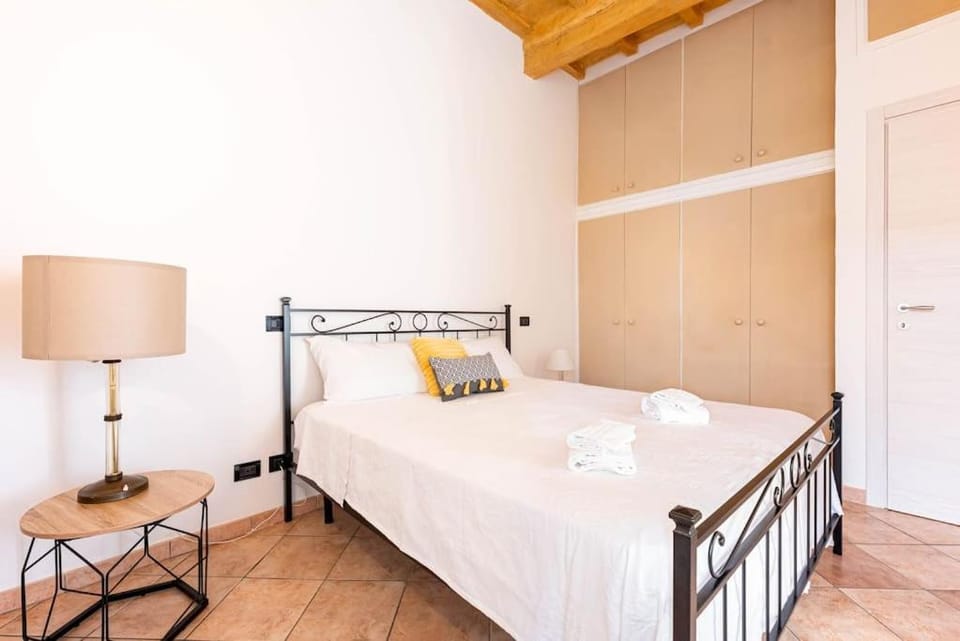 Antica Dimora Papale - Centro Storico con Vista Apartment in Terracina