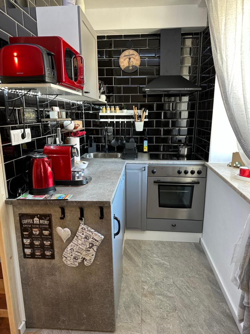 Kitchen or kitchenette