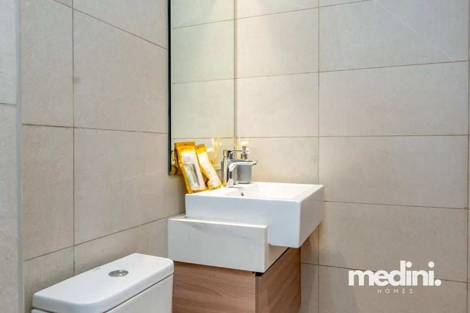 Cozy Studio in Azizi Riviera - Dubai Apartment in Dubai
