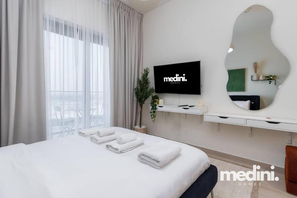 Cozy Studio in Azizi Riviera - Dubai Apartment in Dubai