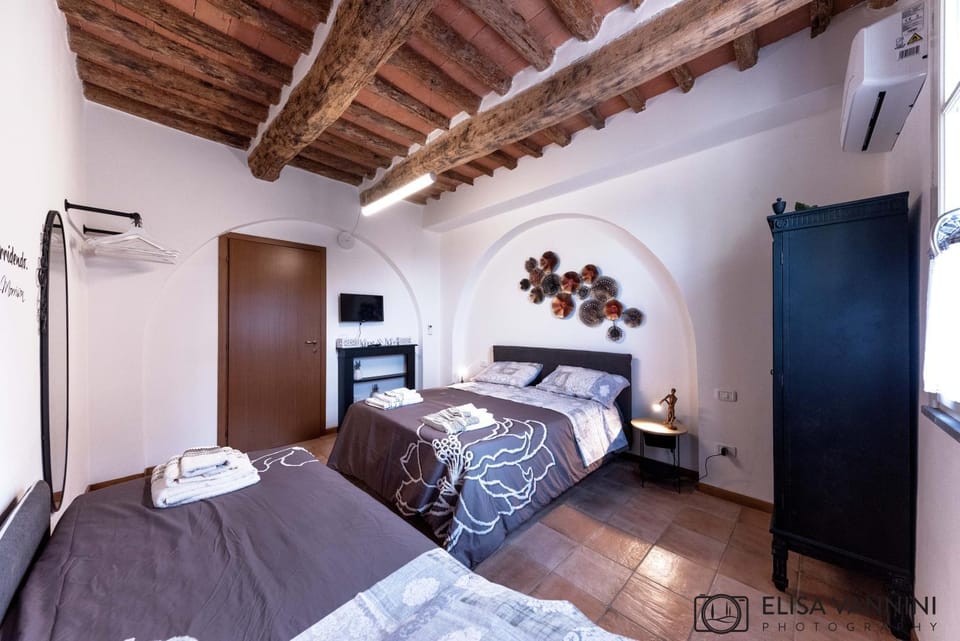 Bed, Bedroom, air conditioner