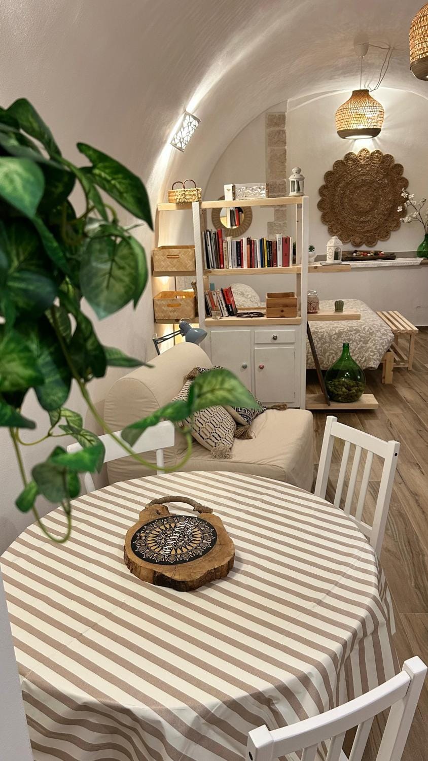 View (from property/room), Floor plan, Dining area