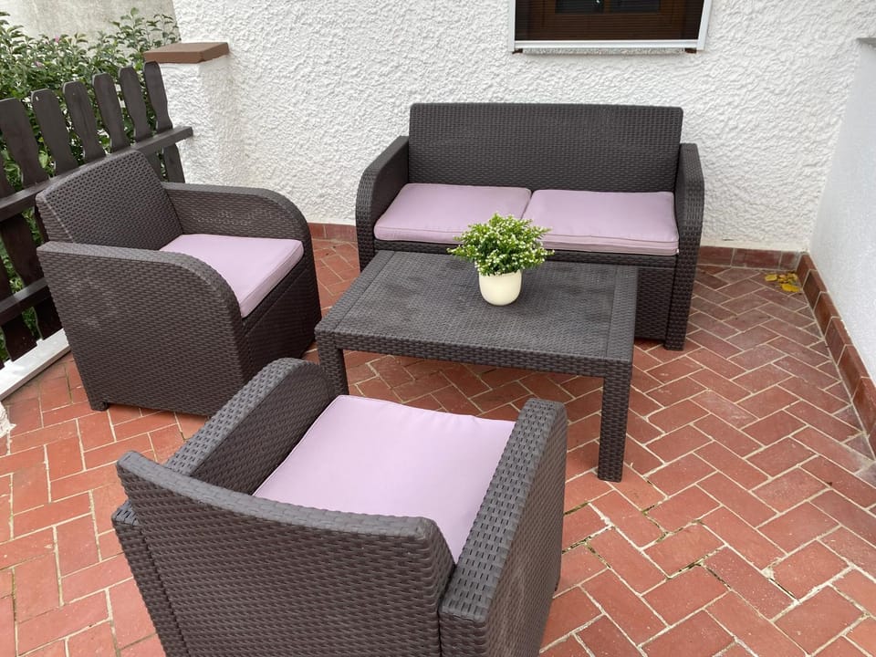 Balcony/Terrace, Seating area