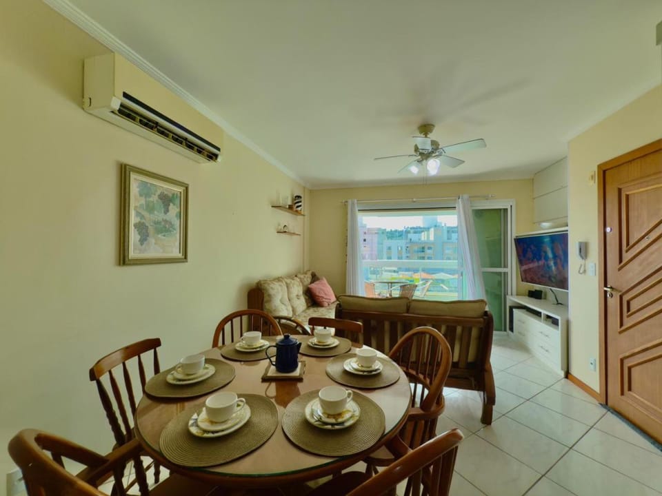 TV and multimedia, Living room, Dining area