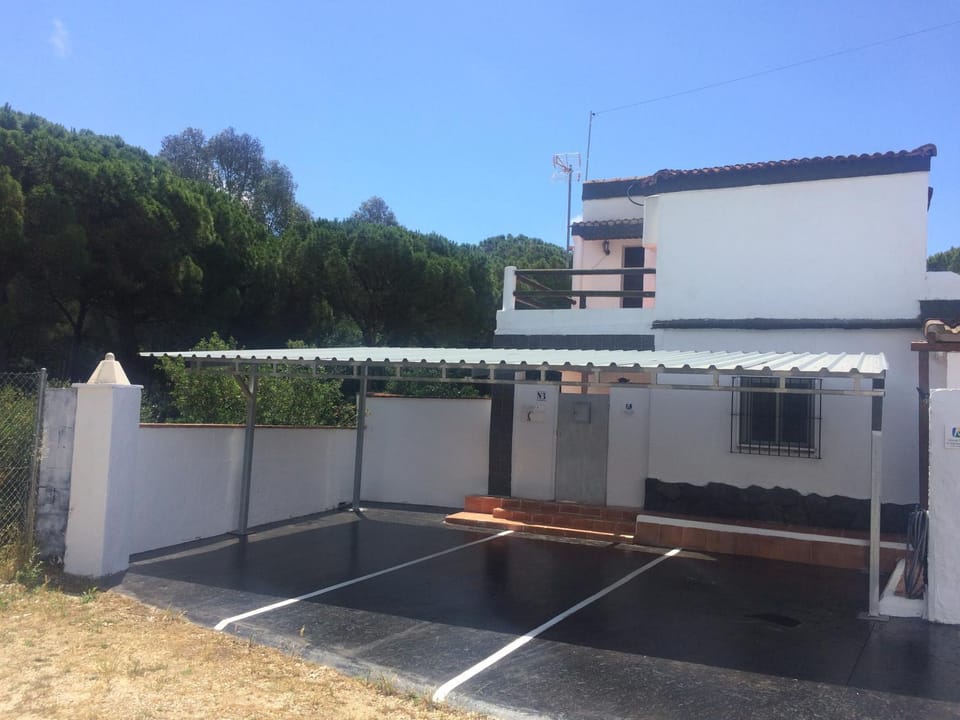 Property building, Parking