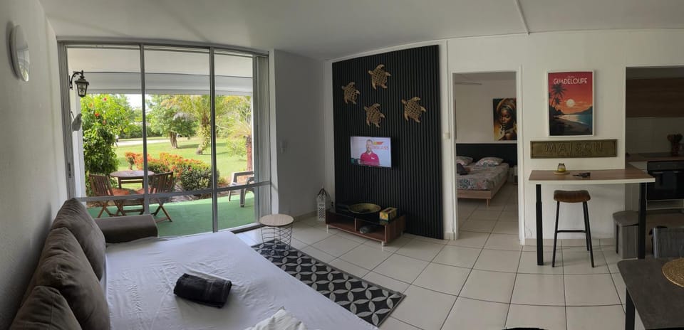 Douceur de vivre Apartment in Sainte-Anne