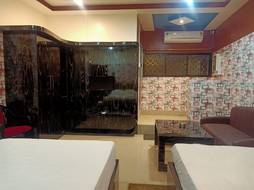 TV and multimedia, Bedroom, air conditioner