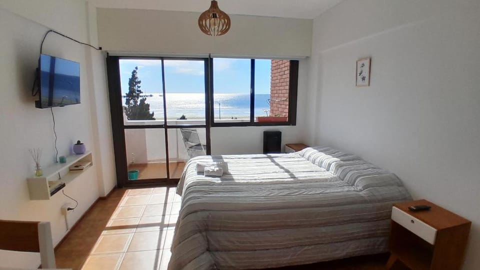 Departamento Céntrico Frente al Mar y con Cochera Apartment in Puerto Madryn