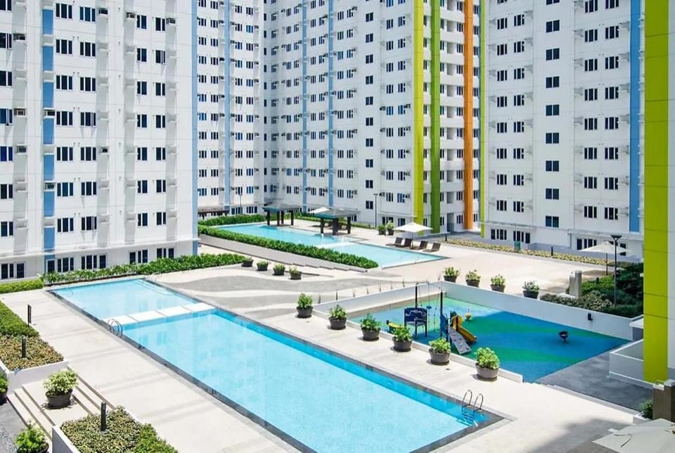 Garden, Swimming pool