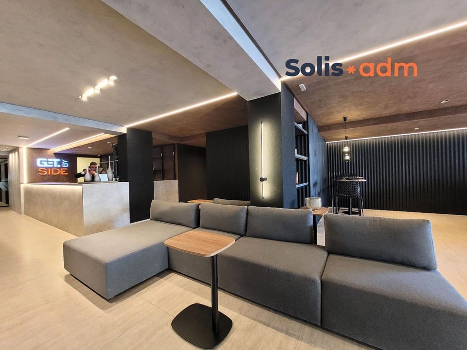 Lobby or reception, Lobby or reception