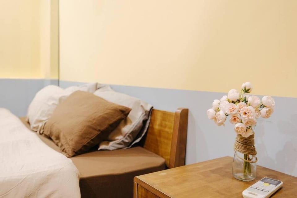 1min to Trainstreet- Duplex 3brs Apartment in Hanoi
