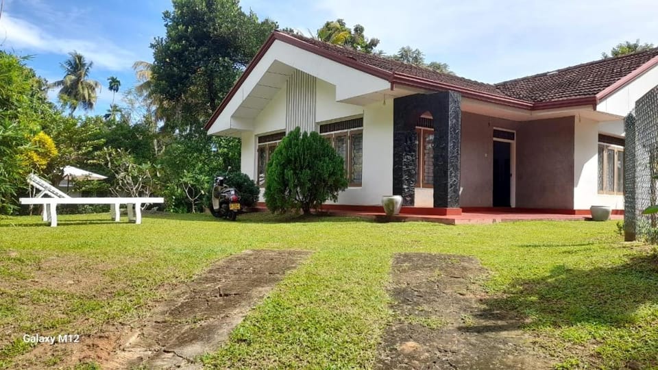 Family Villa Talalla Villa in Southern Province