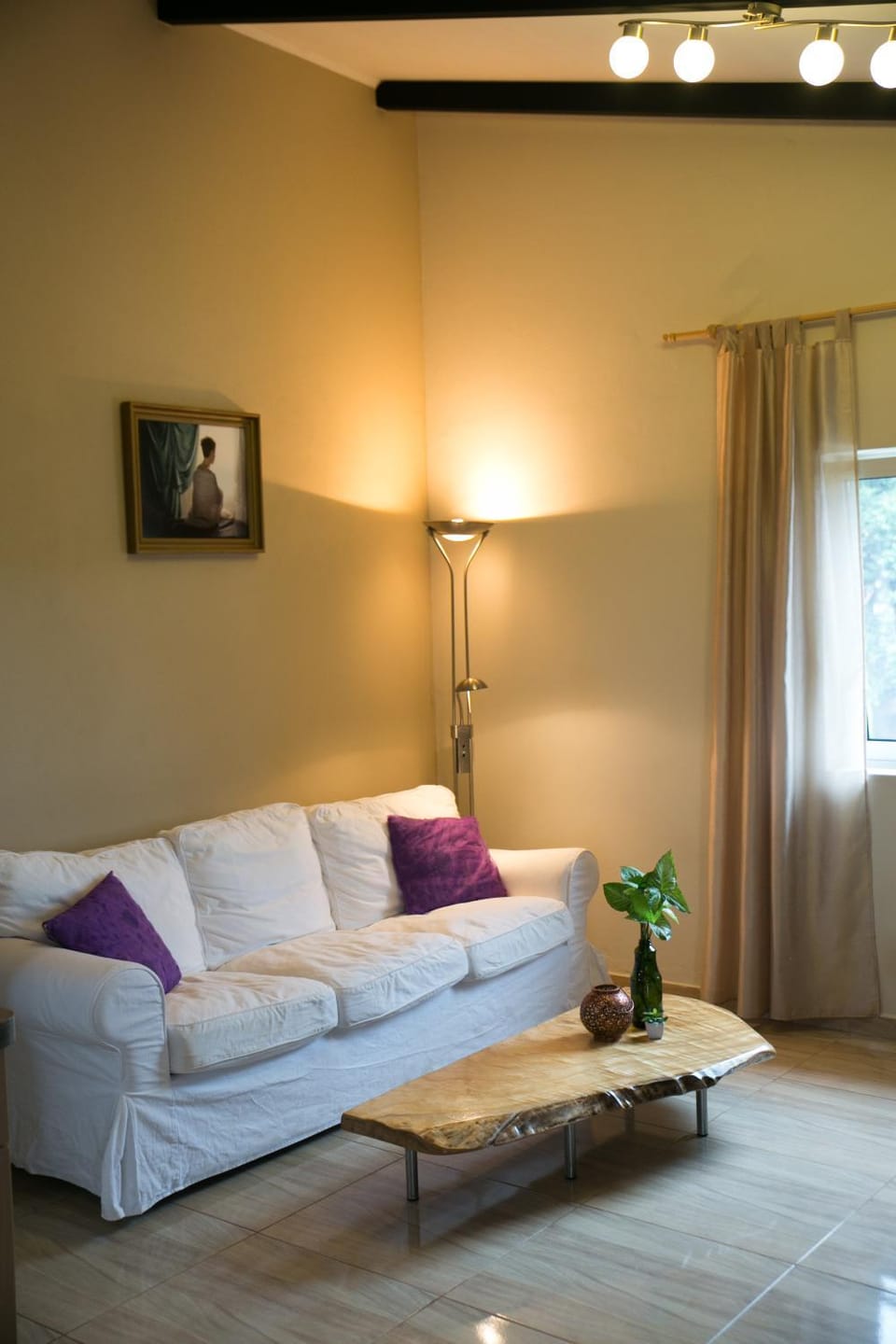Living room, Photo of the whole room, Seating area