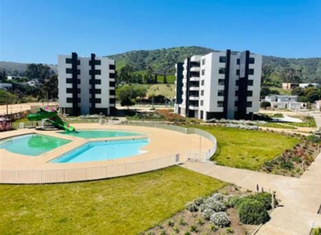 Garden, Swimming pool