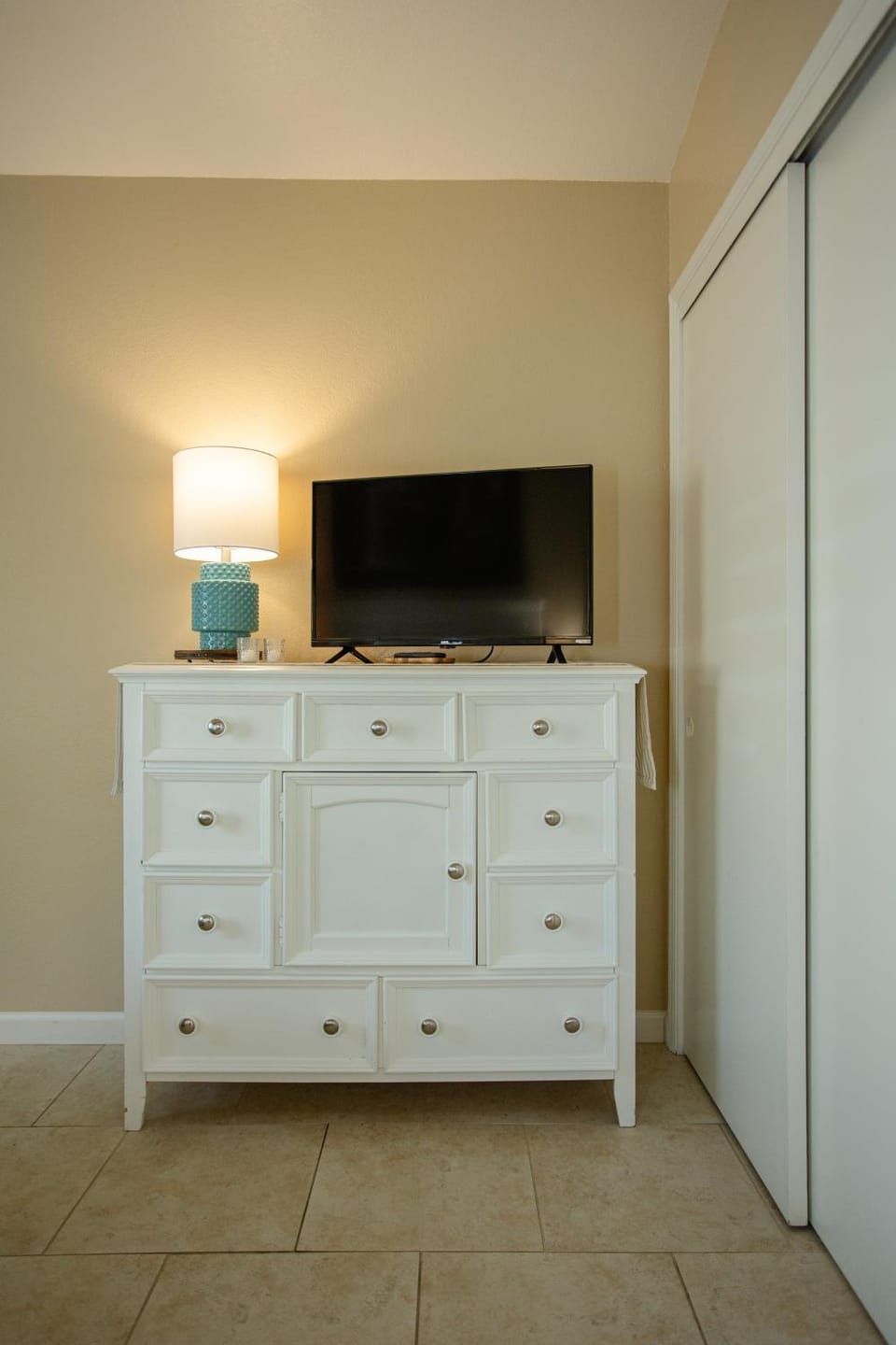 TV and multimedia, Evening entertainment