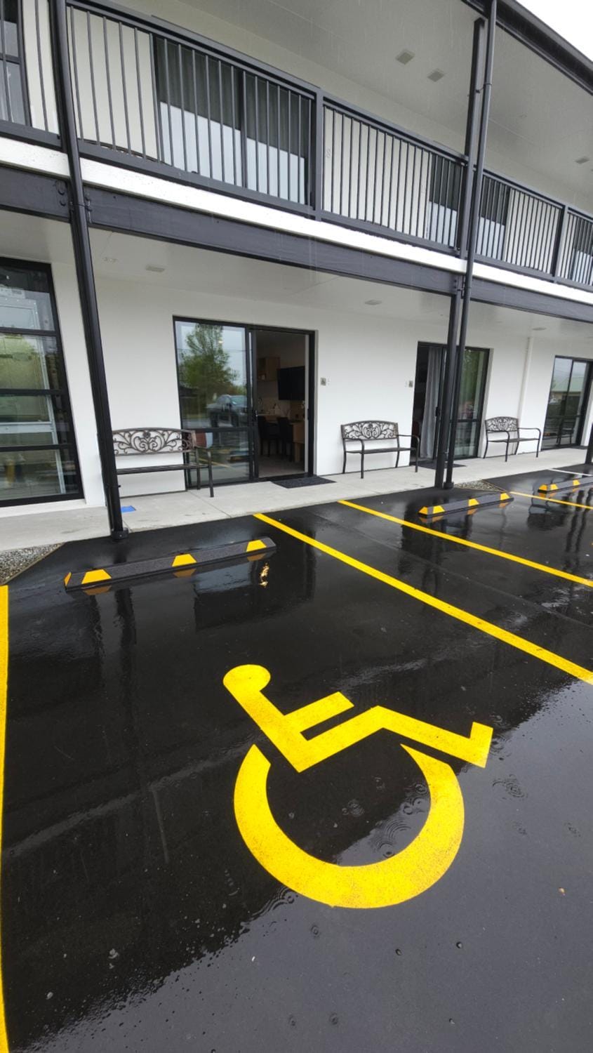 Parking, acessibility