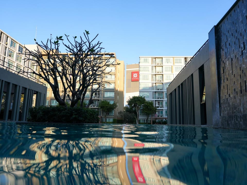 Property building, Swimming pool