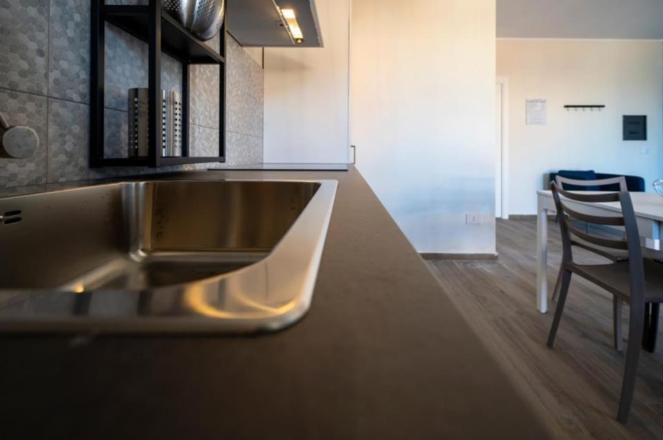 Kitchen or kitchenette, Living room, Seating area