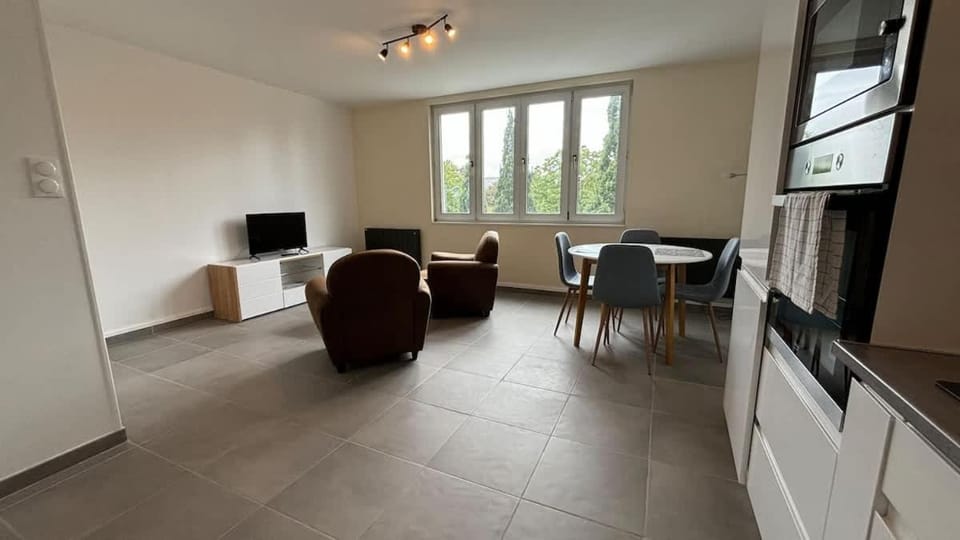 T2 calme et lumineux Proche gare Apartment in Arras
