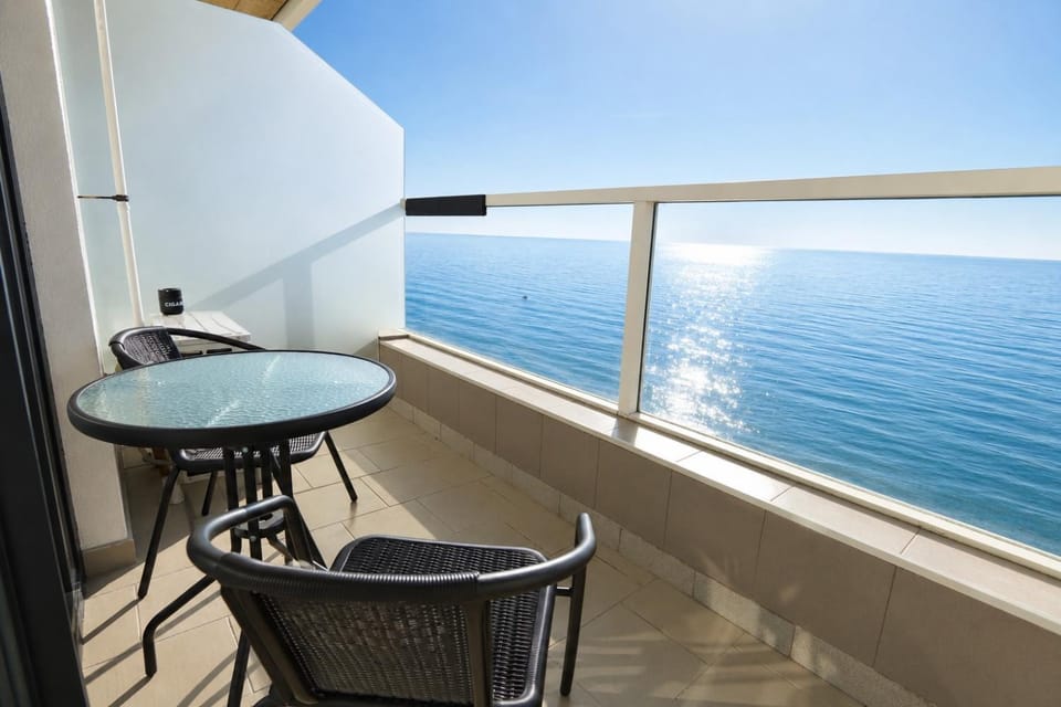 Day, Natural landscape, View (from property/room), Balcony/Terrace, Sea view
