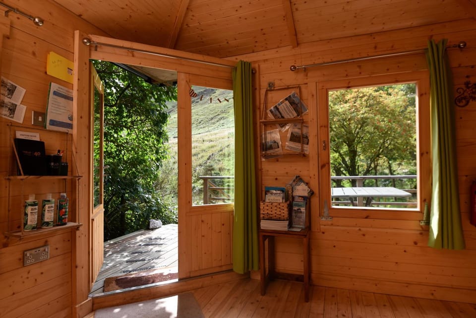 Day, Garden, Living room, Dining area, Hiking, Hiking, Cycling, Cycling, Garden view