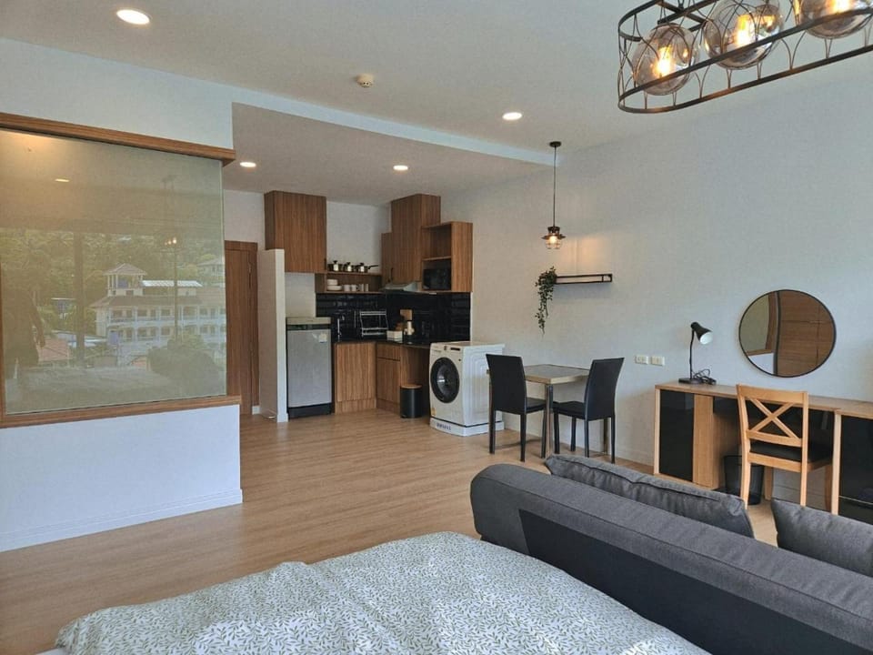 Kitchen or kitchenette, Living room, Dining area